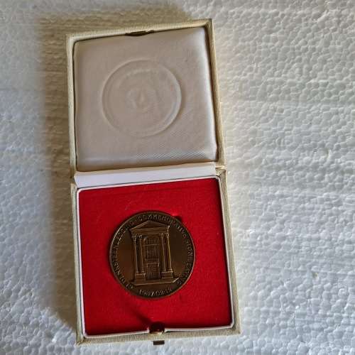 Extremely Rare Find  PW BOTHA Commerative Coin/Medallion of South African Parliament 1987-02-12.
