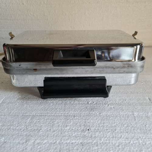 Vintage Pineware Waffle maker Toaster
