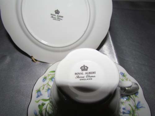 ROYAL ALBERT BLUE BELLS