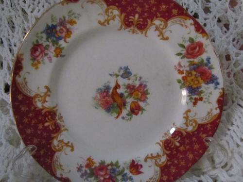 PARAGON  - ROCKINGHAM TEA PLATE!!IN MINT CONDITION.!!