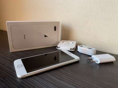 iPhone 8 Plus 64GB