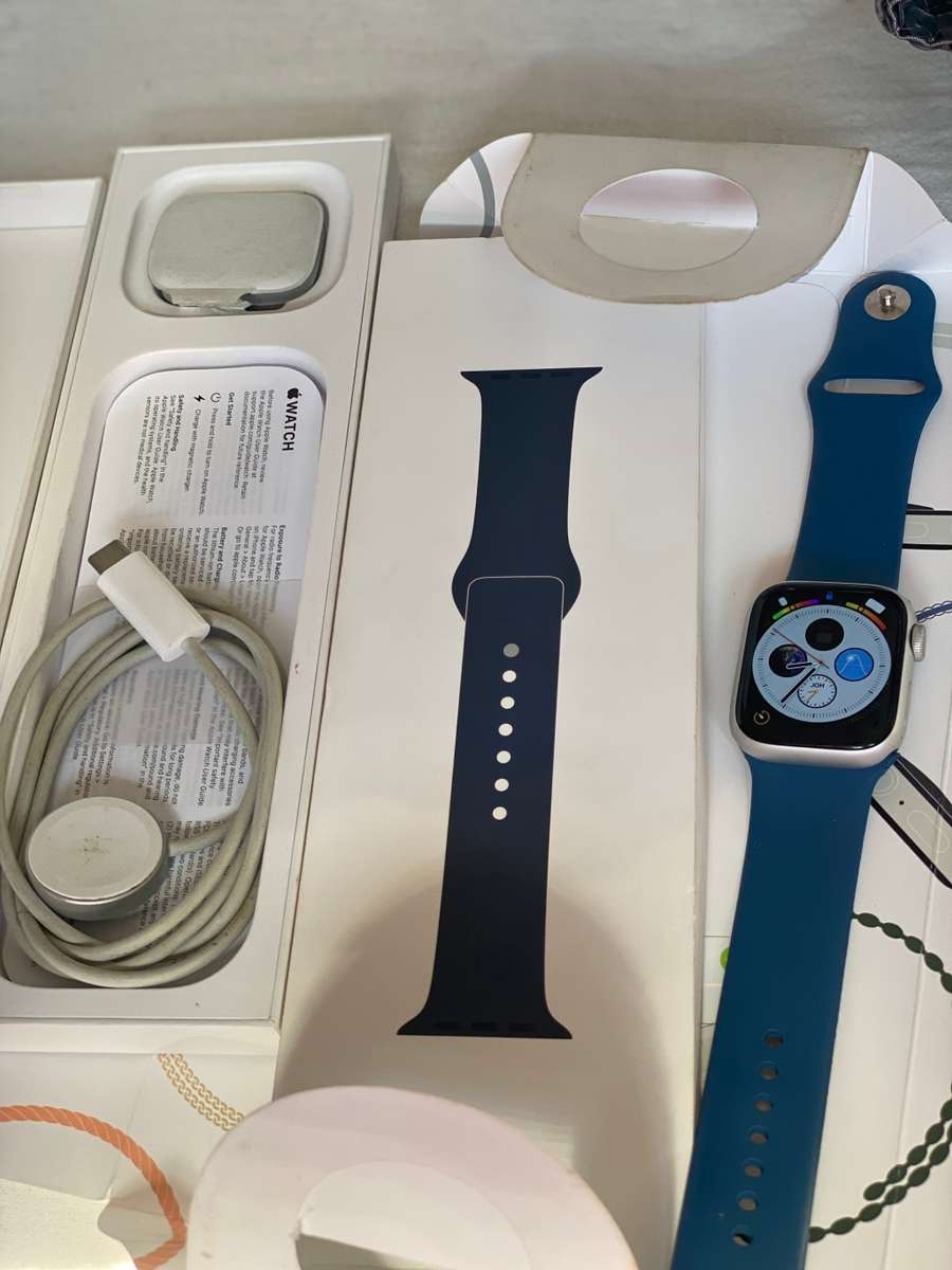 Apple Watch Series 9 GPS + Cellular