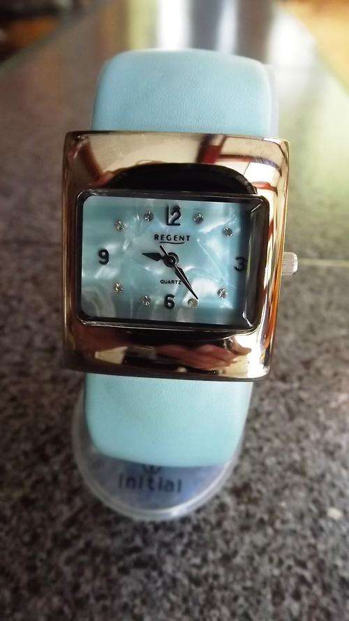 PRETTY LIGHT BLUE/ PEARL FACE BRACELET WATCH REGENT