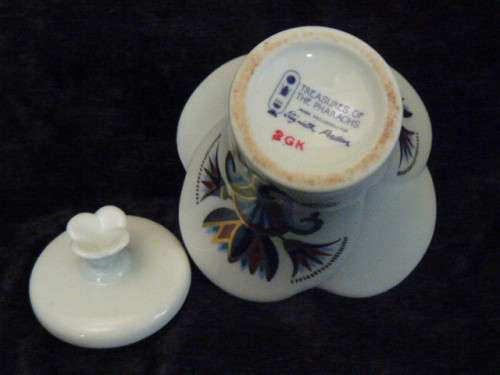 ELIZABETH ARDEN LOVELY!!!