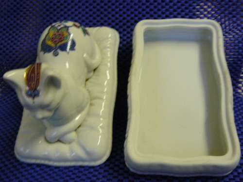 ELIZABETH ARDEN LARGE TRINKET CAT BYZANTION A SHOW OFF PIECE !@!