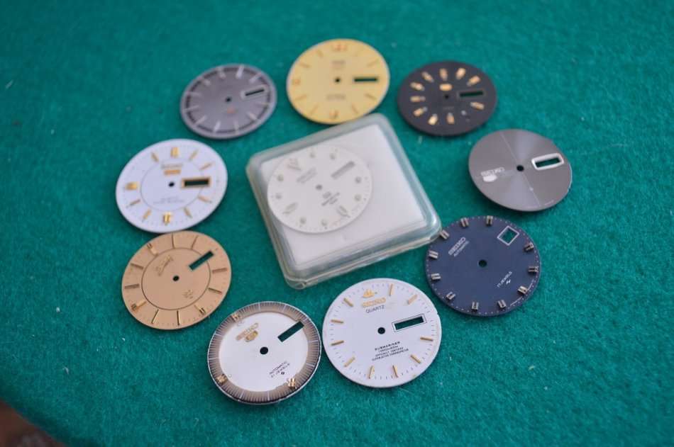 Usefull SEIKO spares dials for the keen watchmaker