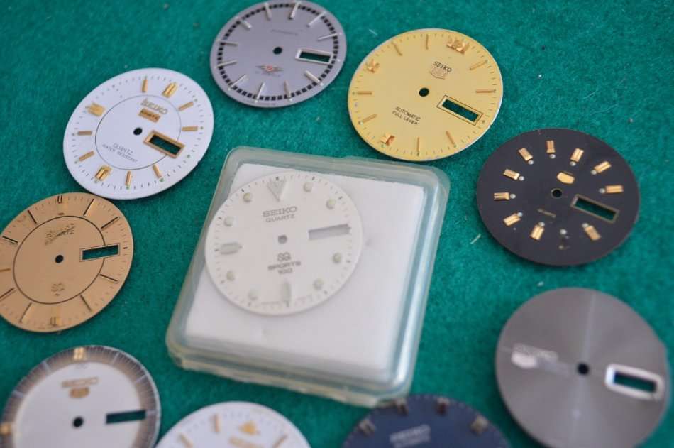 Usefull SEIKO spares dials for the keen watchmaker