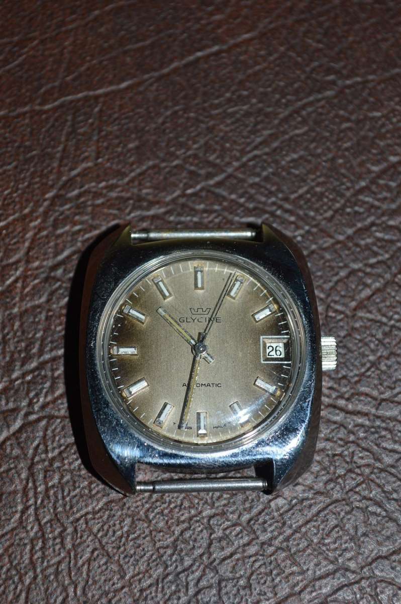 GLYCINE VINTAGE AUTOMATIC SWISS WATCH