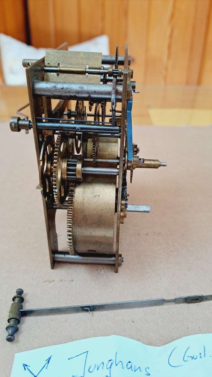 Clock movement no 6 Junghans 129/33