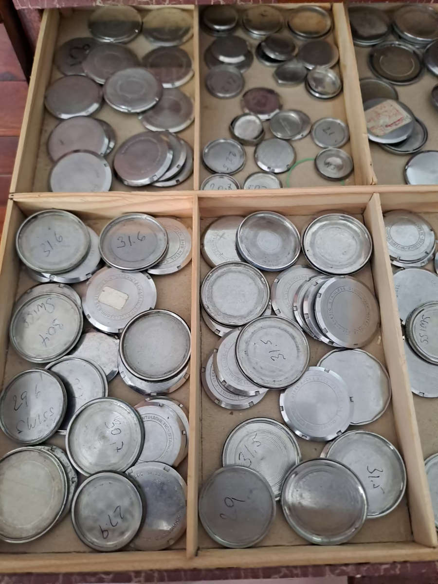 Job lot vintage mens watch housings and back plates