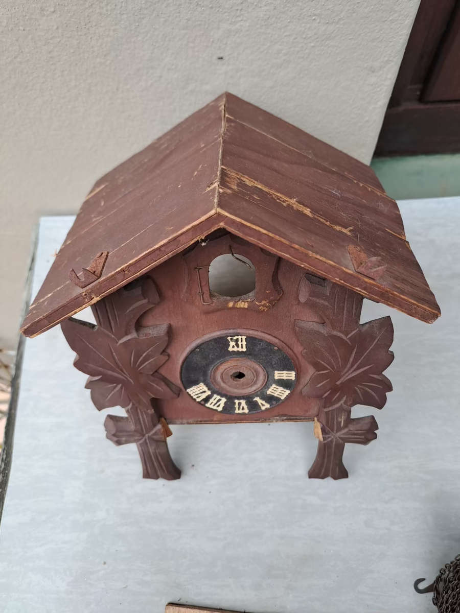 Cuckoo clock restoration project