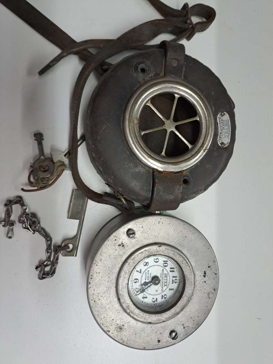 Detex Newman night watchmans clock with leather case and keys, ticking