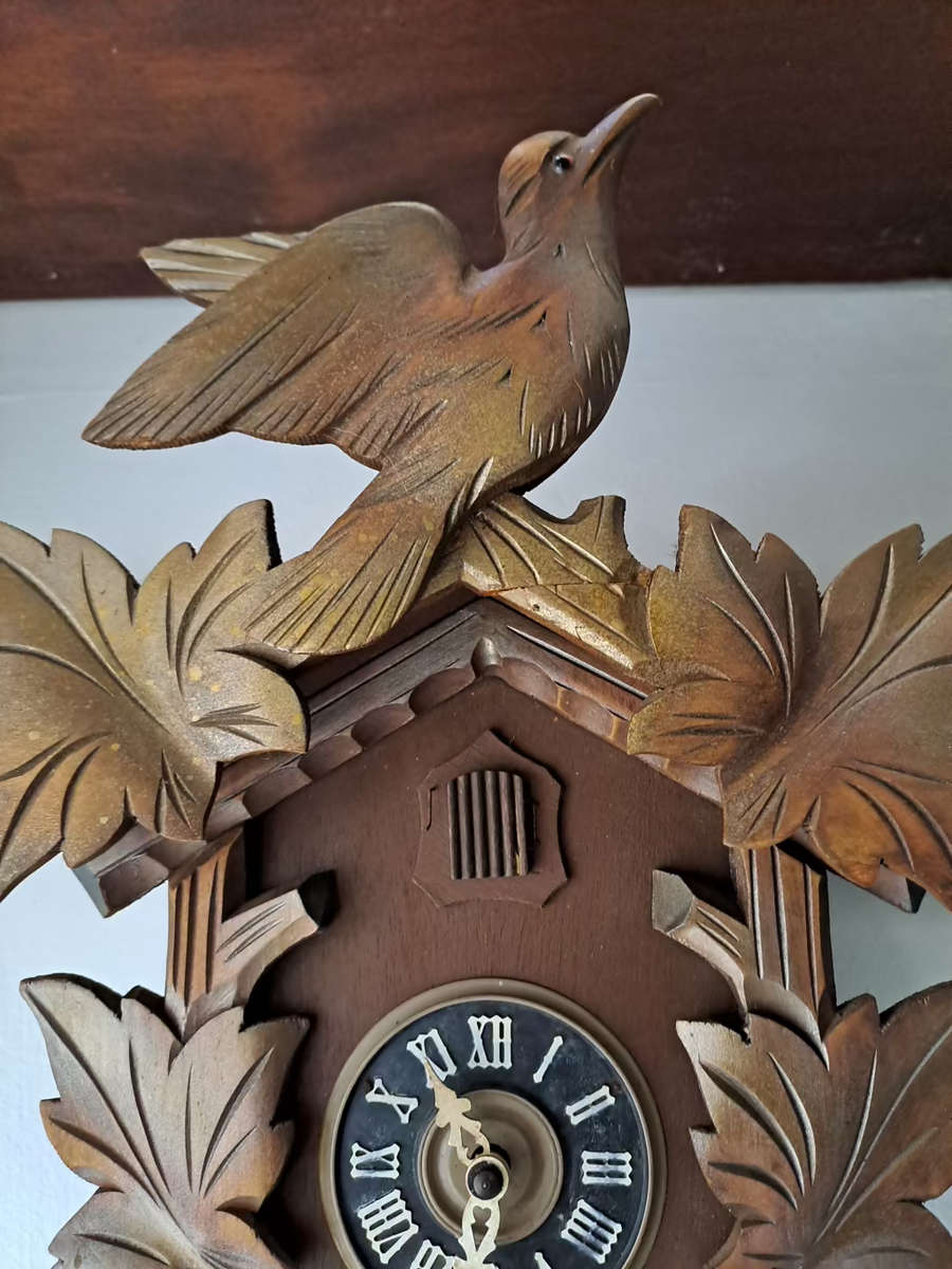 Anton Schneider & sons Germany cuckoo clock working