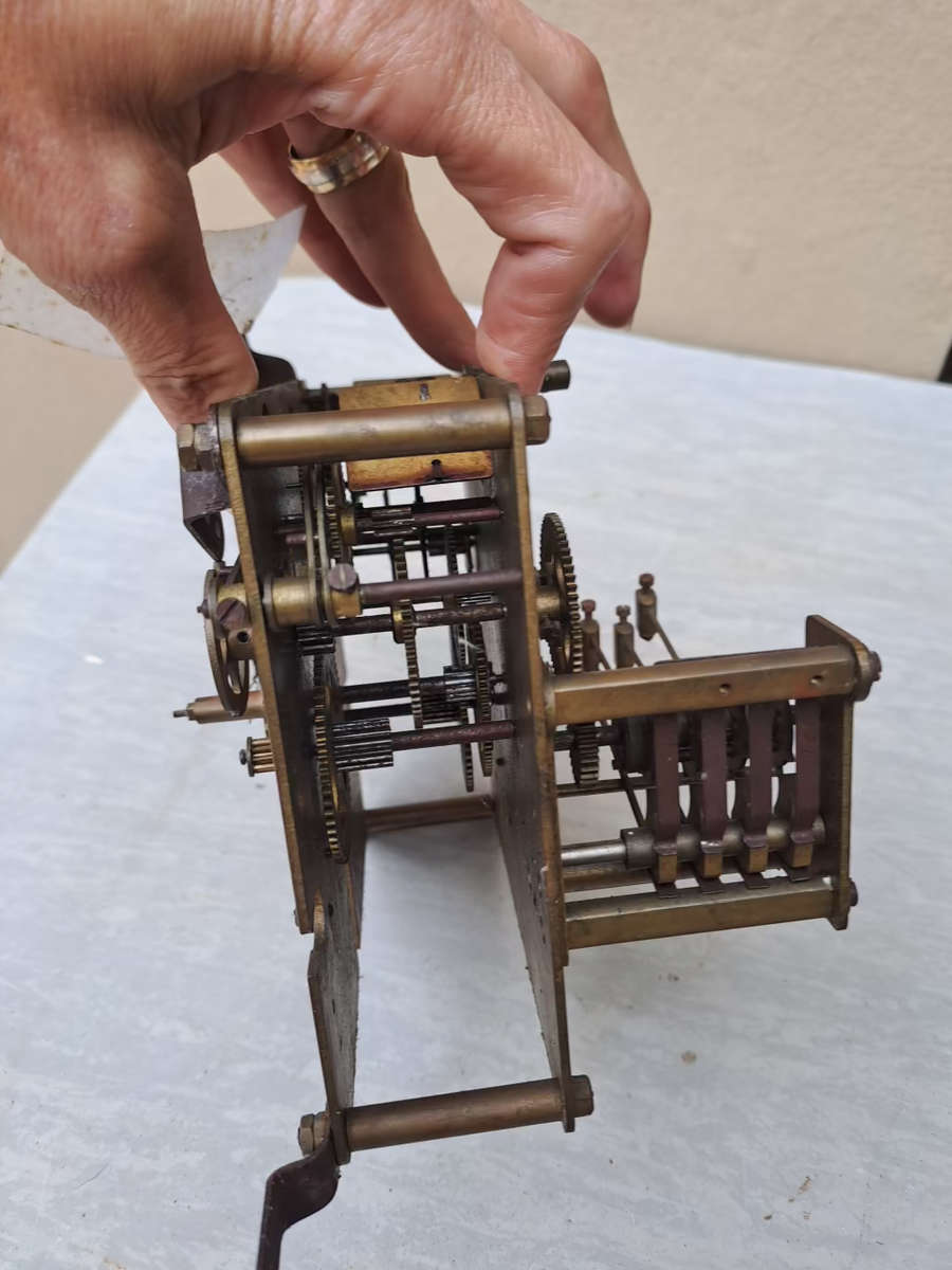 2 clock movements for spares