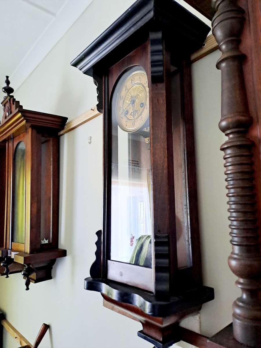 Junghans 312 wall clock