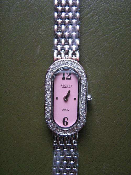 LOVELY OVAL LADIES WATCH WITH SIMILI STONE  BY OSCO GERMANY PINK