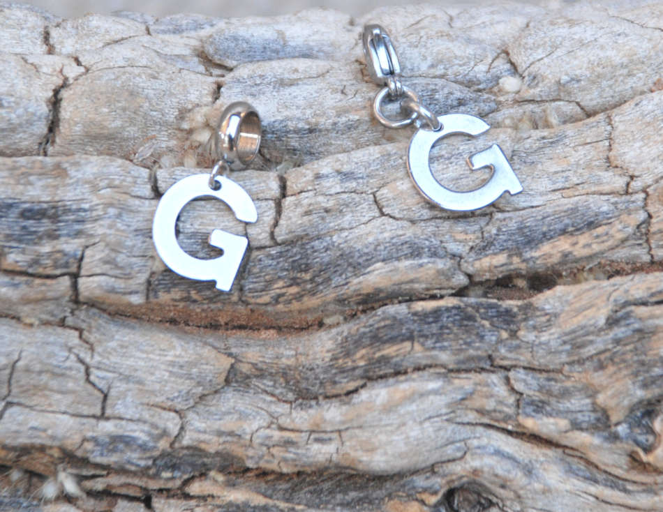 Letter G stainless steel initial alphabet dangle charm pendant - on clasp or large hole slider
