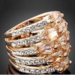 18K GP Ring - Swarovski Austrian Crystal & Zircon size 7