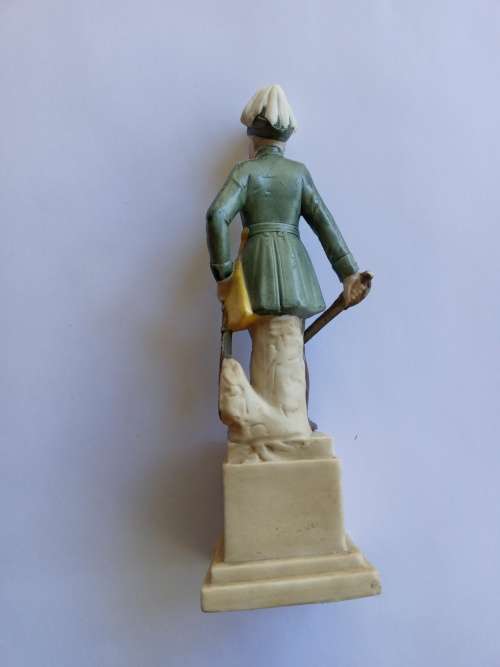 BOER WAR 1899-1900 BISQUE CHINA STATUE OF SIR REDVERS BULLER VC