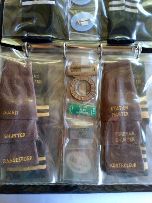 SOUTH AFRICAN RAILWAYS, LARGE COLLECTION OF INSIGNIA AND BADGES
