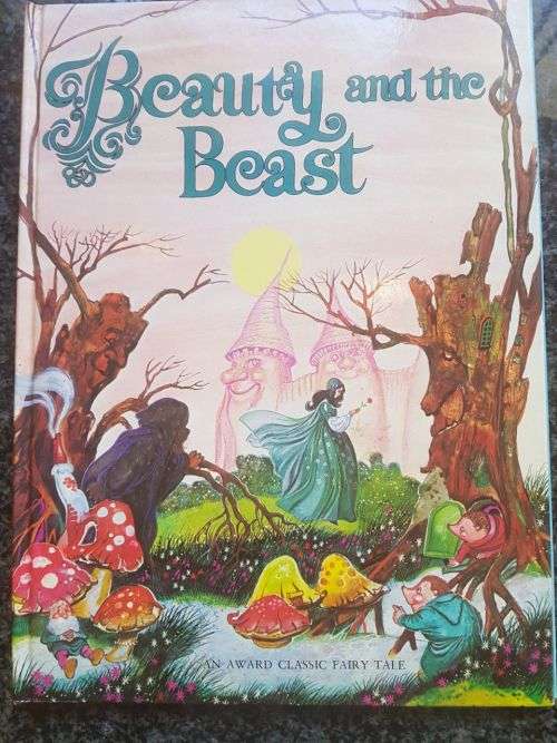 Lot of 3 English Childrens Classic Tales, 1 Disney Yearbook