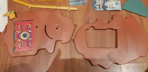 Masters Of The Universe Castle GreyScull WITH BOX AND INSTRUCTIONS! WOW!