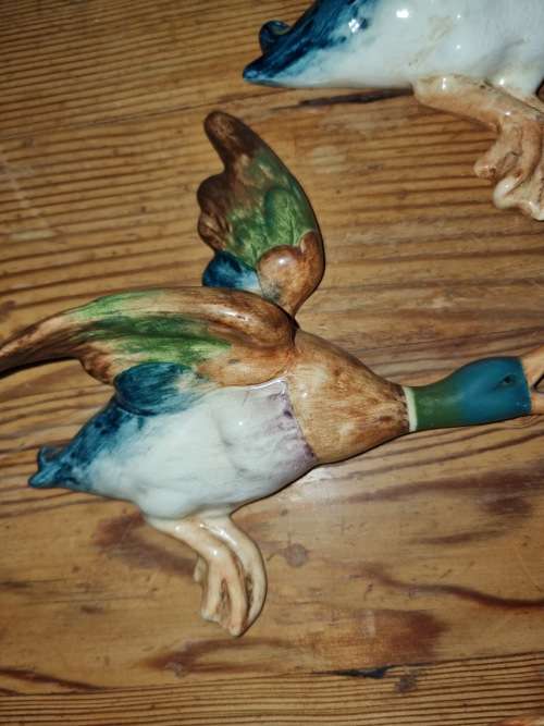 RARE!!! Complete set of antique FLYING DUCKS,by Beswick