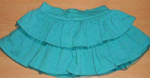 Baby Gap  Jade knit skirt with built in shorts 3 years old