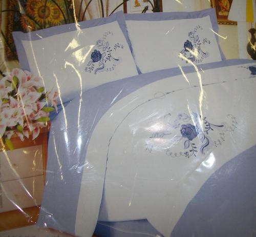 Exclusive 6 Piece Bedding Set