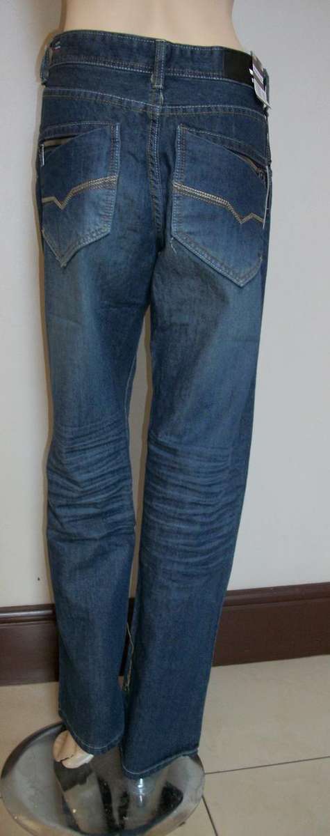Mens Fashionable Jeans (size 32)