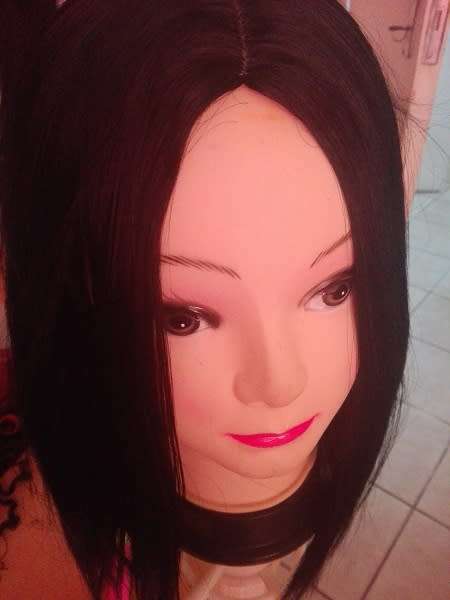 Long Bob with middle path black same day dispatch