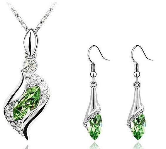 Jewelry Set Earrings withmatching necklace and pendant Romatic Elegant Crystal Rhodium plating