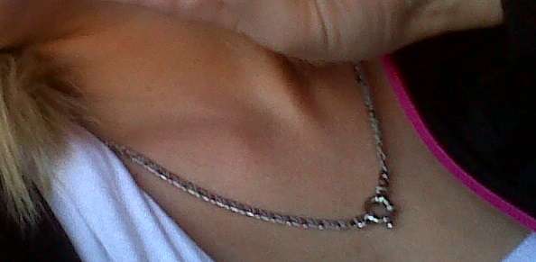 18ct white gold necklace