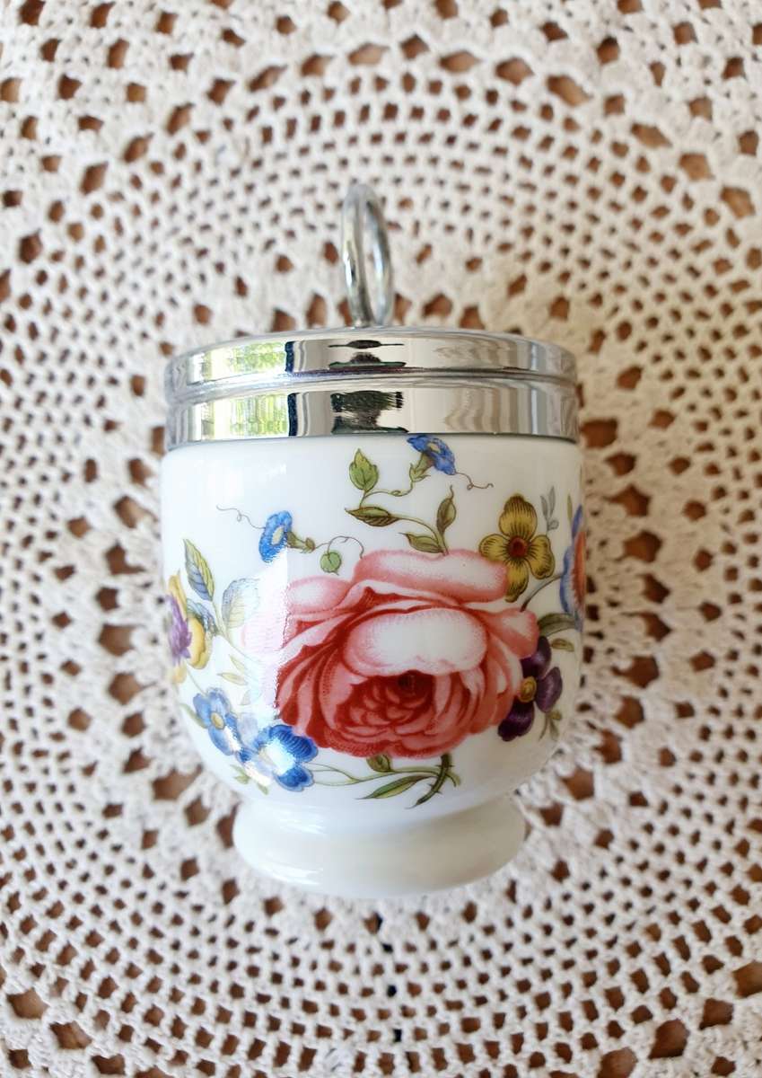 Vintage Royal Worcestor Porcelain Fruit &  Flowers Egg Coddlers  Made in England