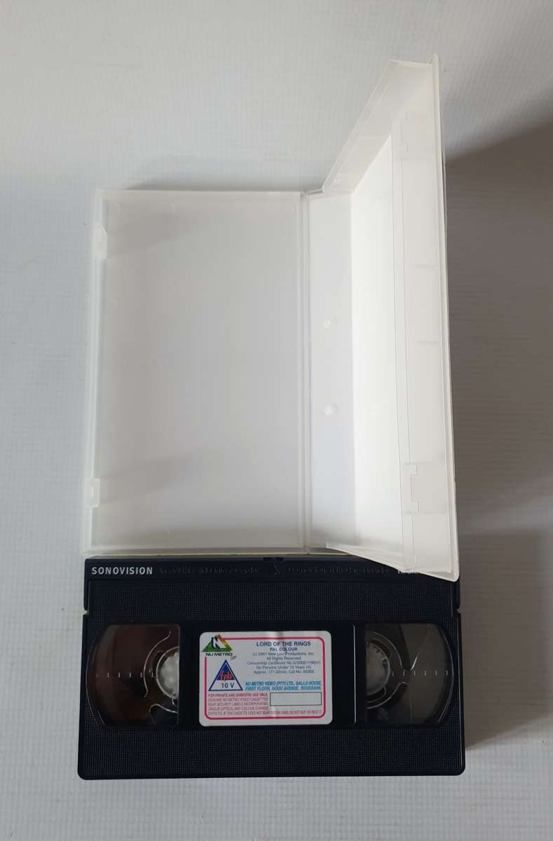 Lord of The Rings VHS Tapes ( 2 Sealed )