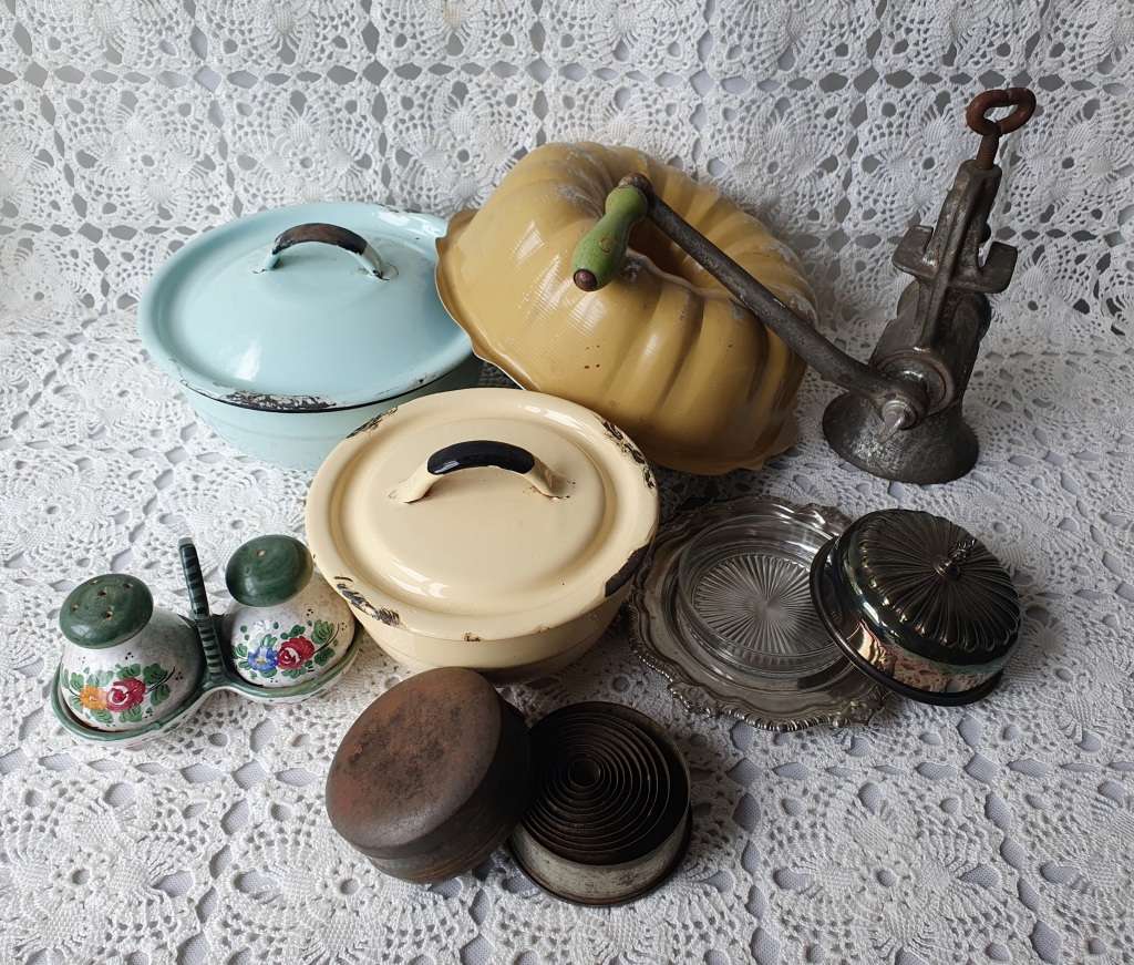 Vintage Kitchen Ware Bundle Mincer, Cookie Cutters, Enamel & Pottery