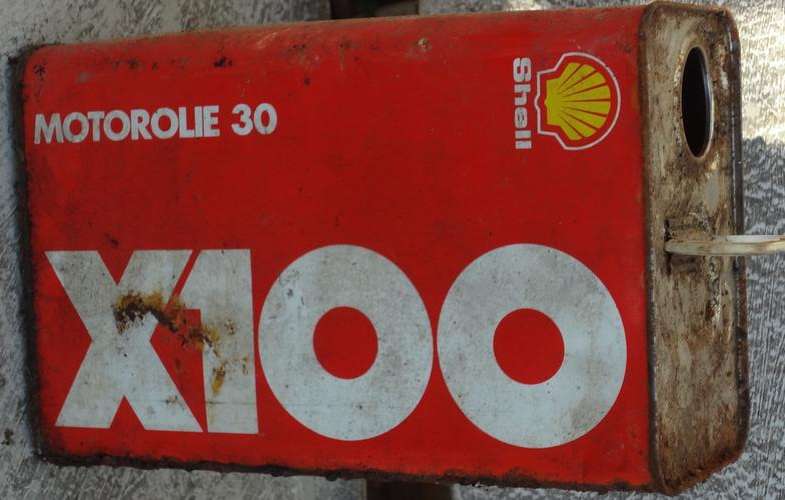 Shell X100 5Lt Oil Can