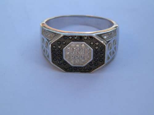 Sterling silver gents ring, 5.9 g - thirty (30) days to pay