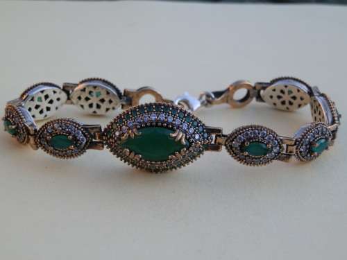 Heavy (18.6 g) sterling silver emerald bracelet - thirty (30) days to pay