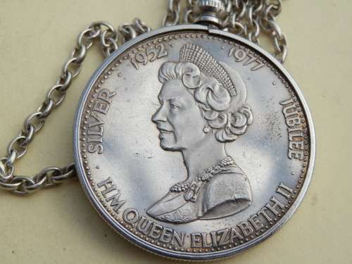 Sterling silver pendant and chain - thirty (30) days to pay