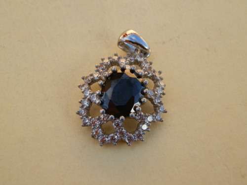 Sterling silver pendant - seven (7) days to pay.