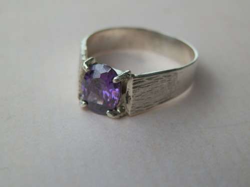 Vintage sterling silver amethyst ring