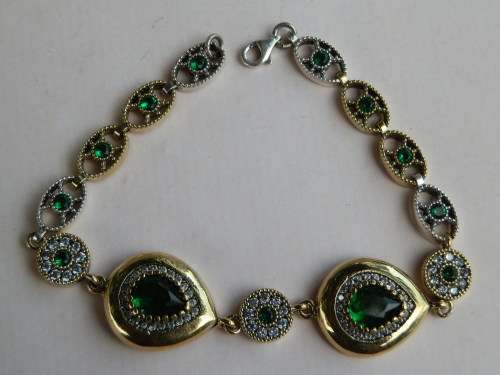 Sterling silver (25.1g) emerald and topaz bracelet