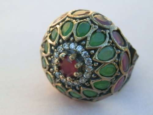 Sterling silver ruby, emerald and topaz ring, 13.1 g.