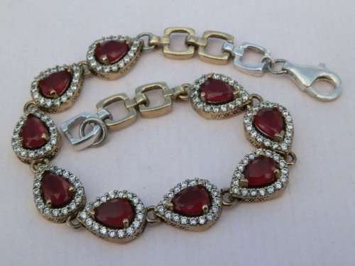 Sterling silver ruby bracelet, 14.6 g.