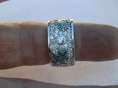 Sterling silver ring, 13.7 g.