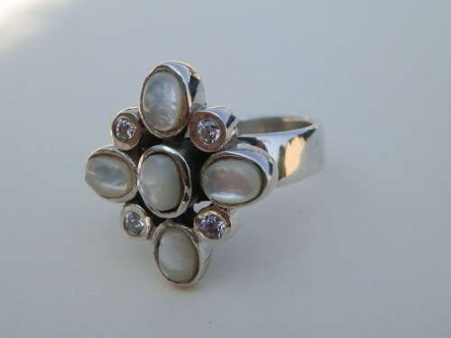Sterling silver ring, 8.2 g