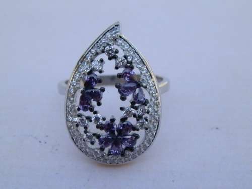 Sterling silver amethyst and topaz ring, 4.9 g.