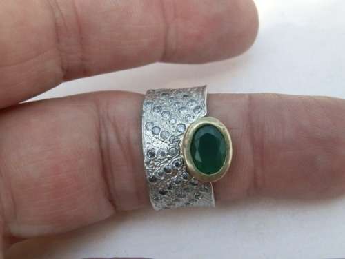 Sterling silver ring, 8.3 g. ,