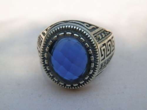 Sterling silver gents ring, 6.8 g.